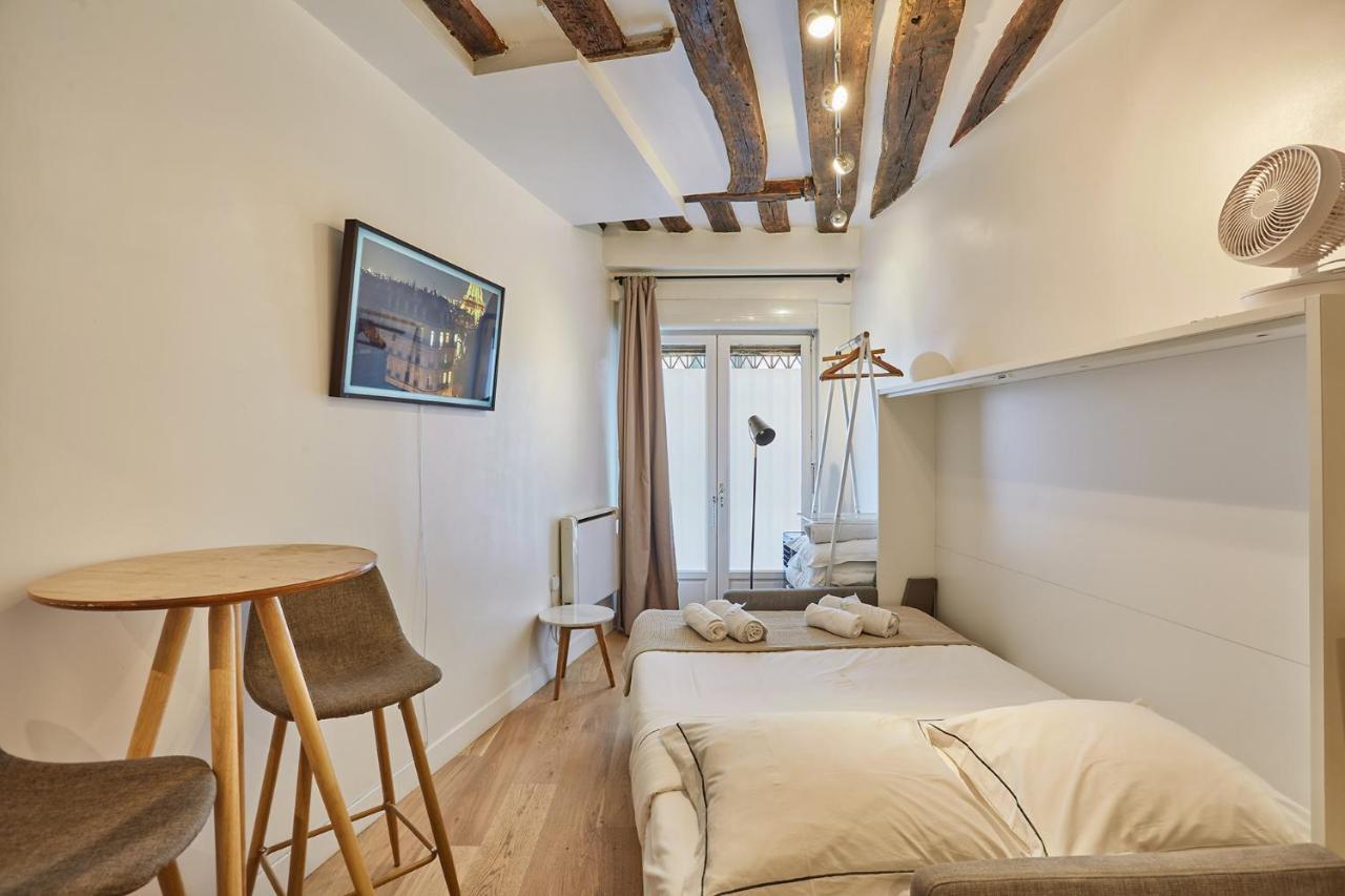 Studio Le Marais Renove / Paris Historique Apartment Ngoại thất bức ảnh
